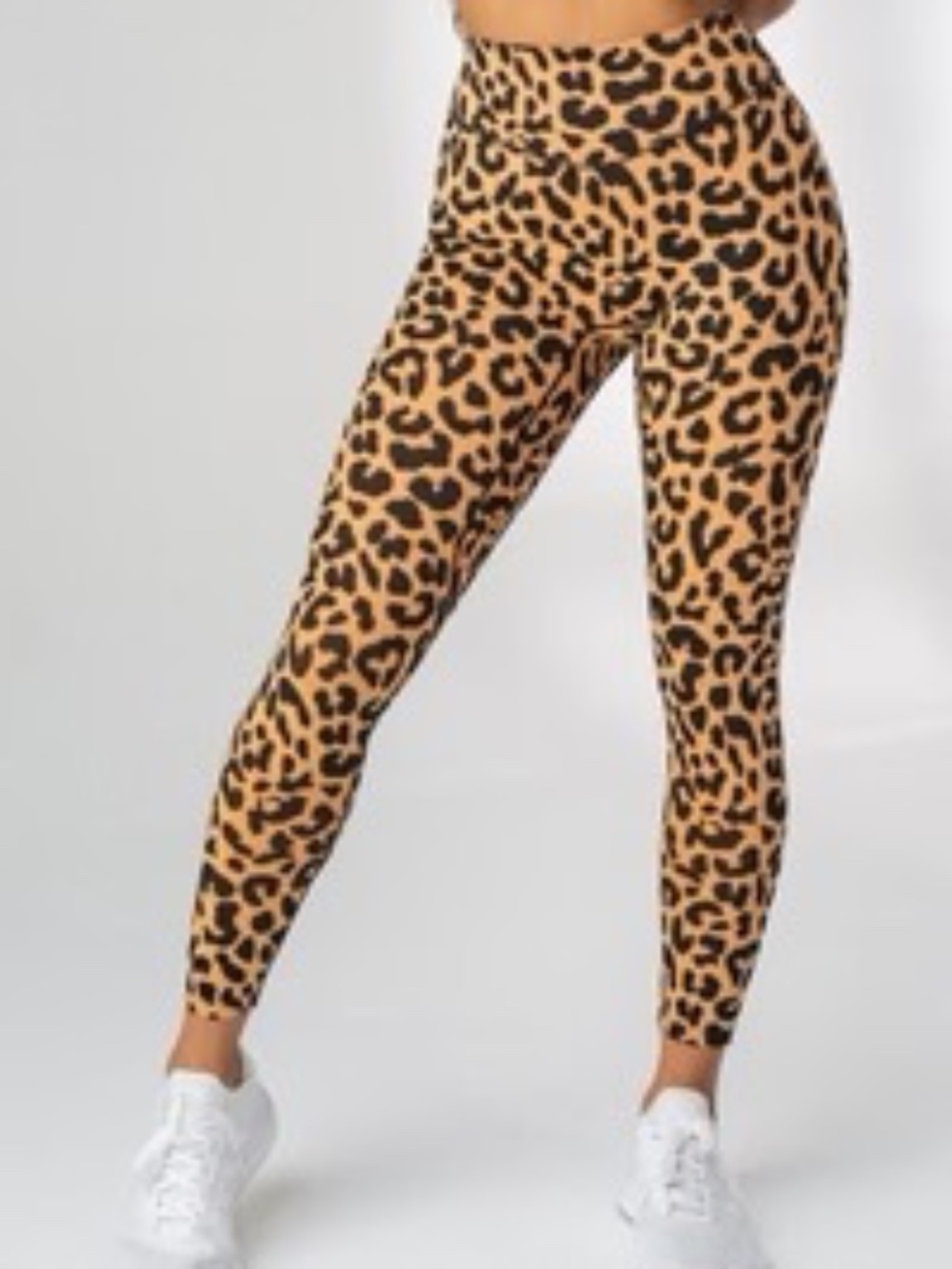 NWOT VITALITY The Ascend Pant leggings KING CHEETAH M
